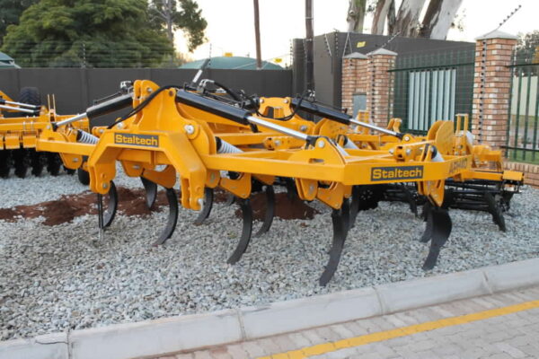 STALTECH APH40 STUBBLE CULTIVATOR