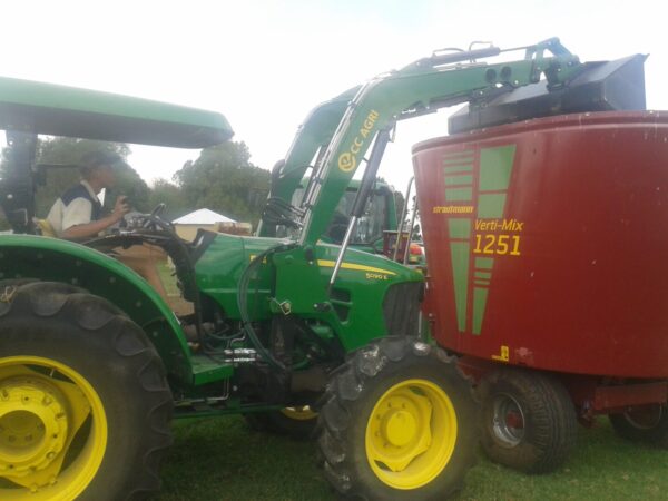 CC Agri Mounted Loaders - Image 10