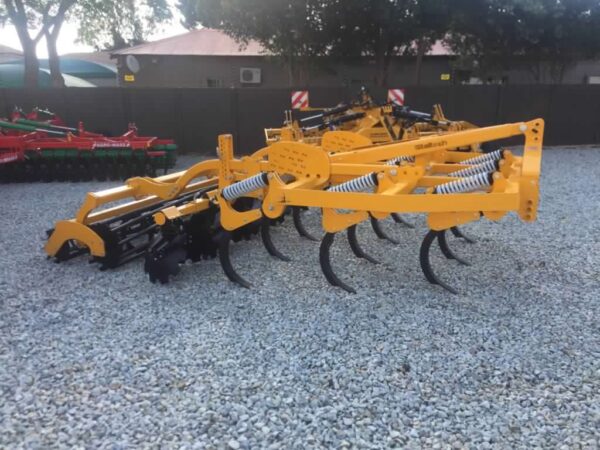 Staltech AP30 Stubble Cultivator - Image 5